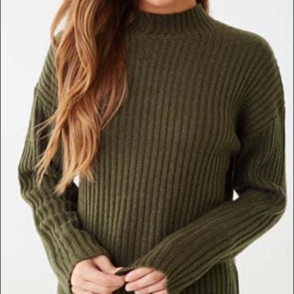 Forever 21 Sweaters - Forever 21 Olive Green Ribbed Mock Neck Sweater